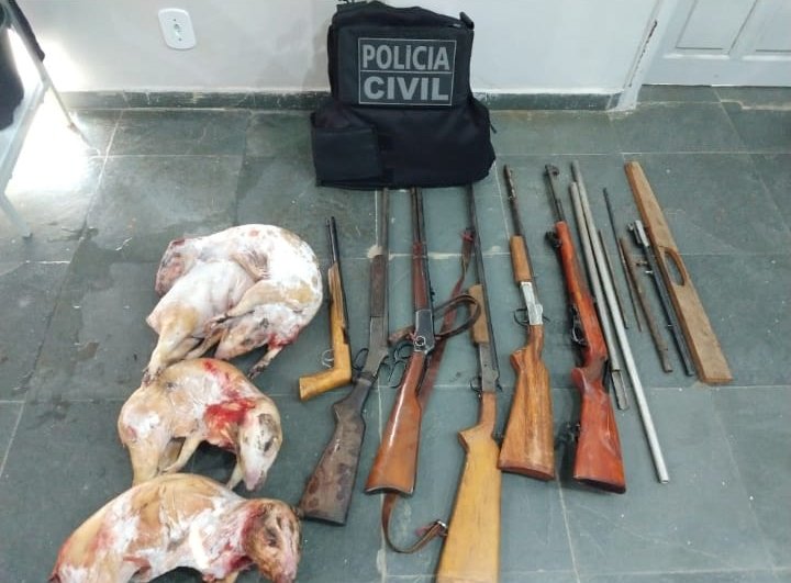 Polícia Civil desarticula grupo envolvido com caça e venda de carnes de animais silvestres em Jauru 05 1