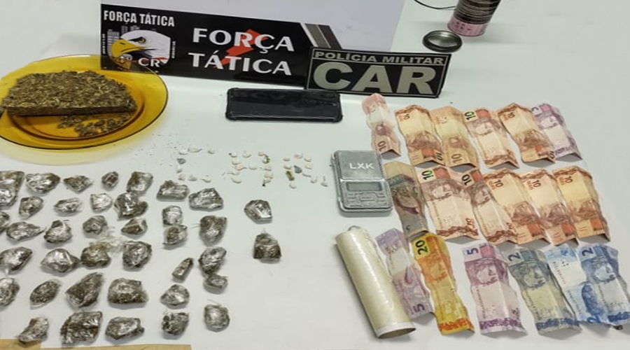Grupo CAR da Polícia Militar prende dois indivíduos na Vila Planalto por trafico de drogas 1