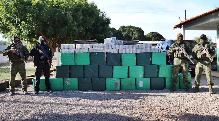 Operação conjunta do Gefron, PF e Exército leva à apreensão de 1 tonelada de cocaína em Vila Bela 1