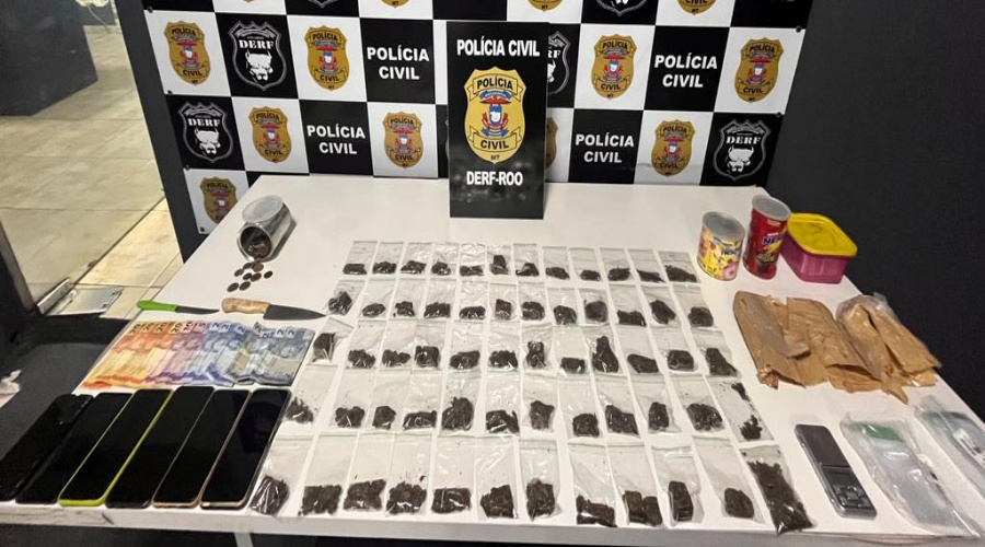 Mulher gestante de 9 meses e o marido foram presos pela Derf por tráfico de drogas no Liberdade 1