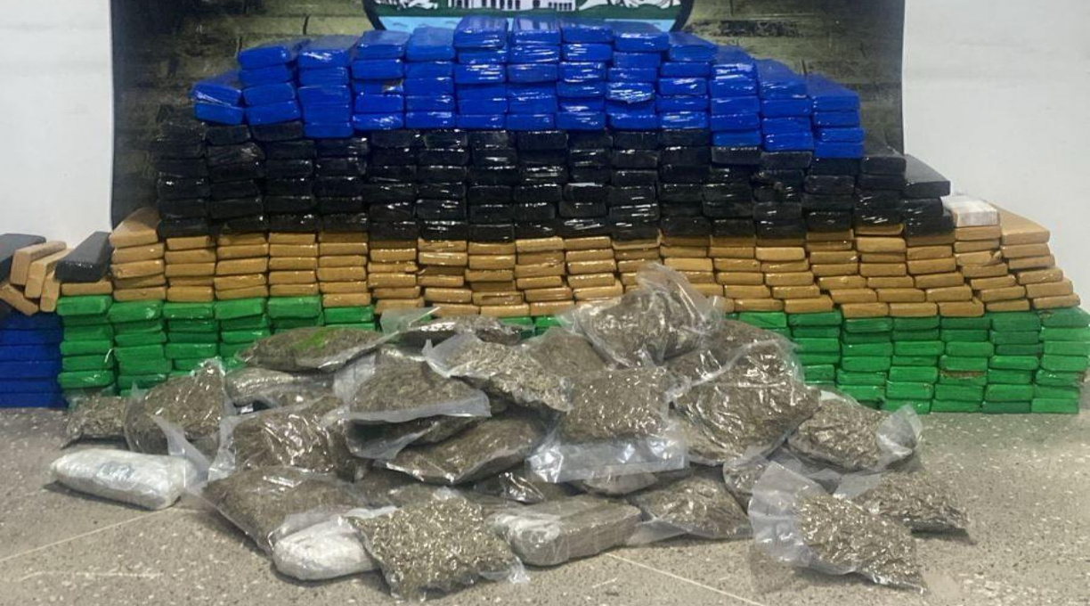 Polícia Militar apreende 484 quilos de maconha em Santo Antônio de Leverger 1