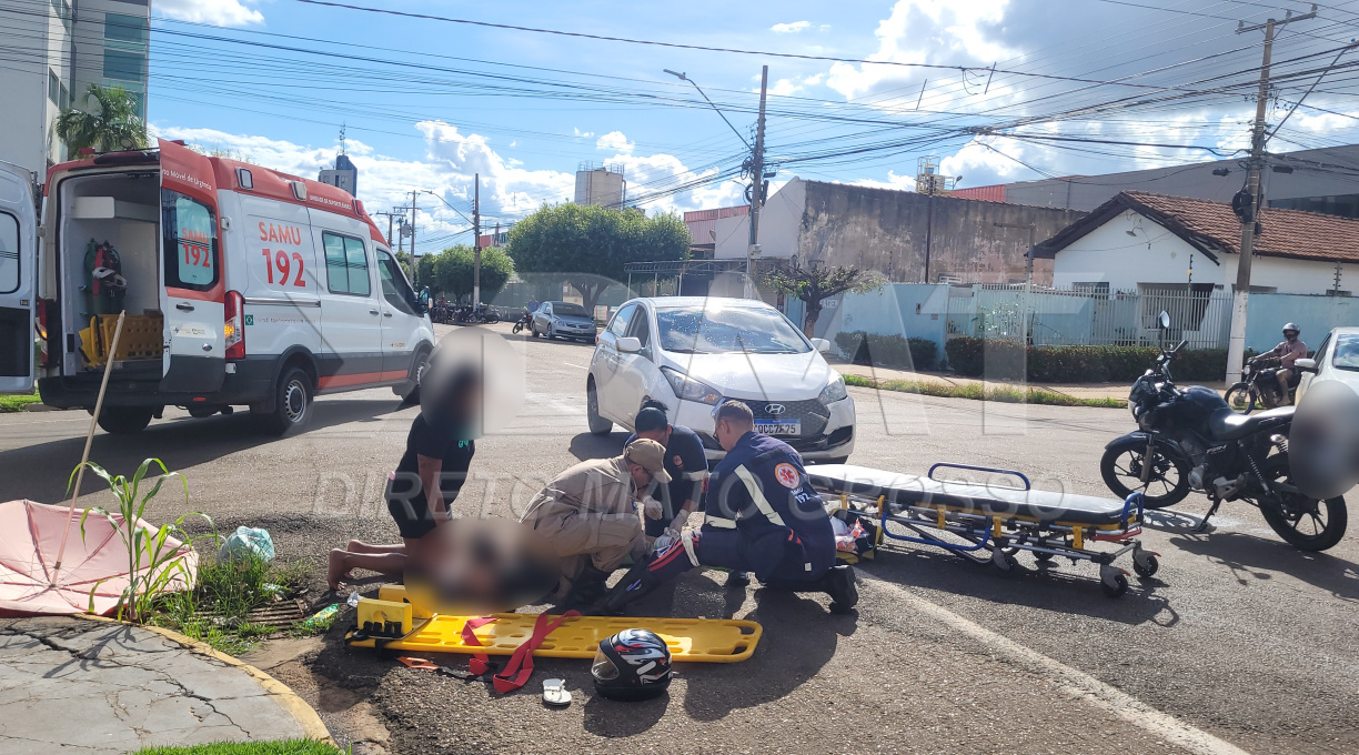 Colisão entre carro e moto no centro de Rondonópolis deixa uma mulher com fratura na perna 1