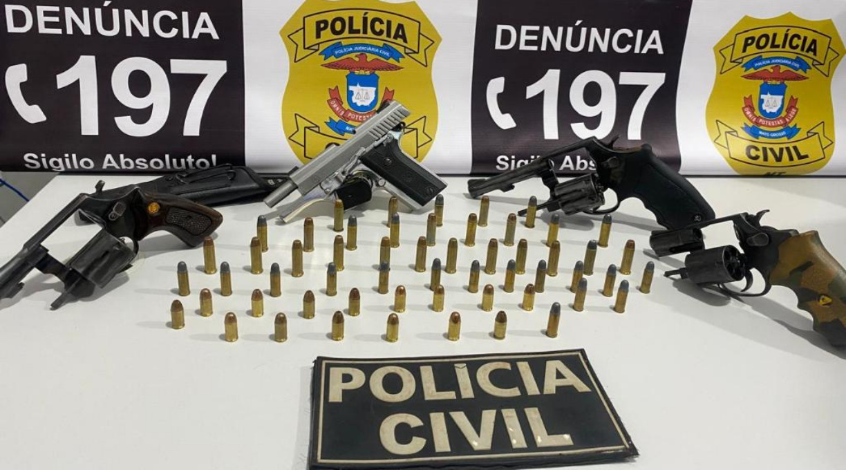 PC prende integrantes de facções criminosas flagrados com armas e munições em Barra do Bugres 1
