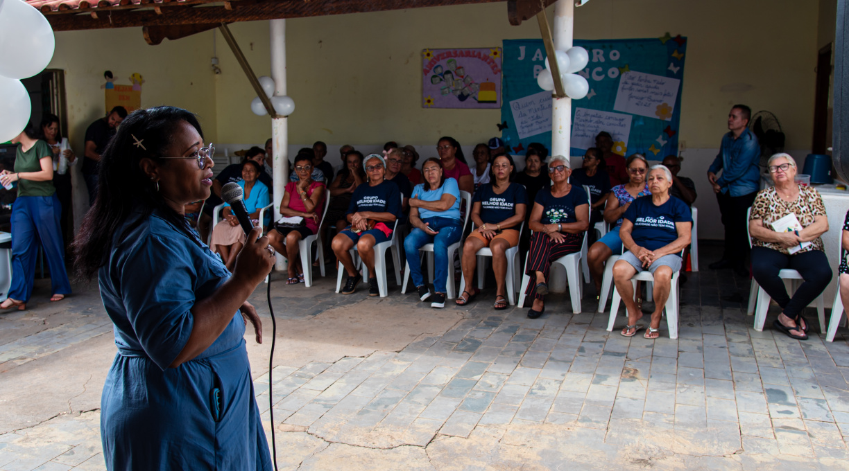 Janeiro Branco é tema de programação do Cras Luz D'Yara 1
