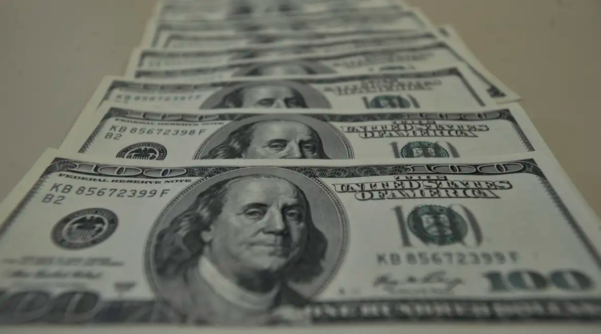 Contas externas têm saldo negativo de US$ 56 bilhões em 2024 1