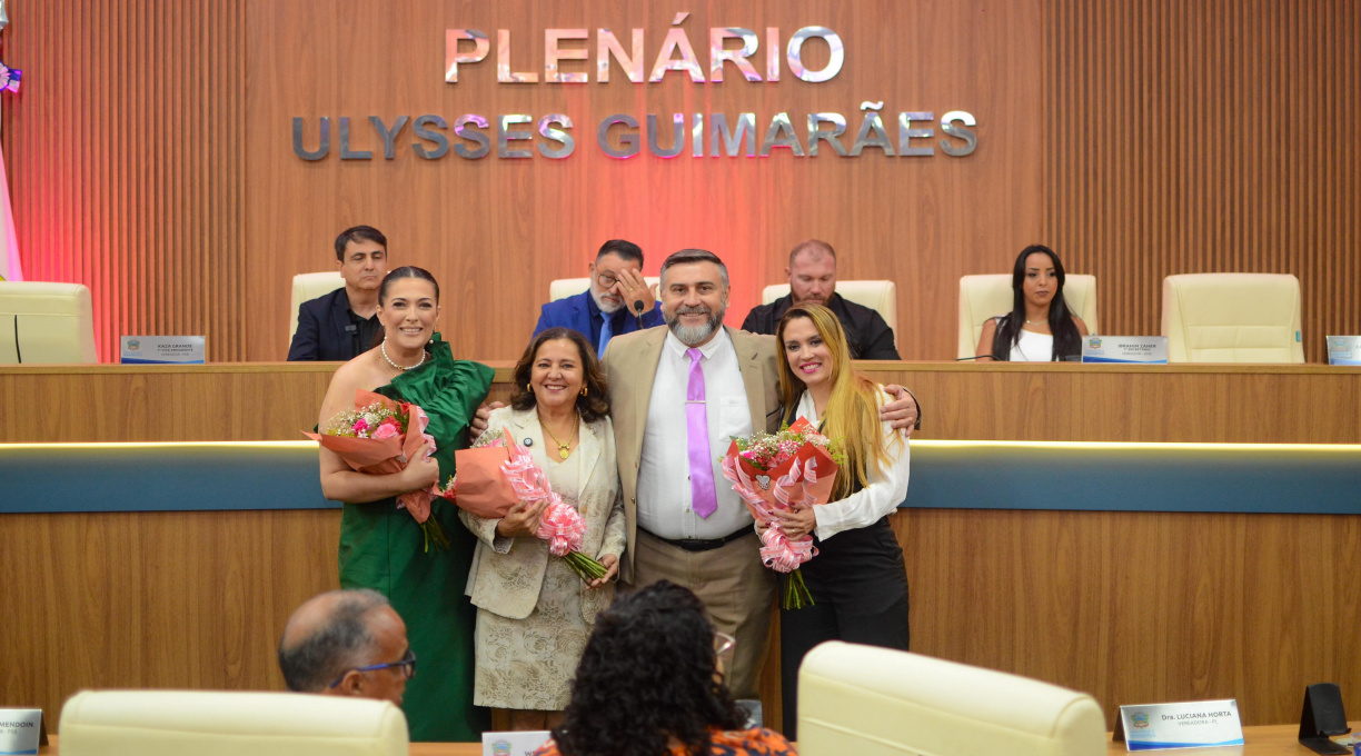 Mulheres são homenageadas durante Sessão Solene 1