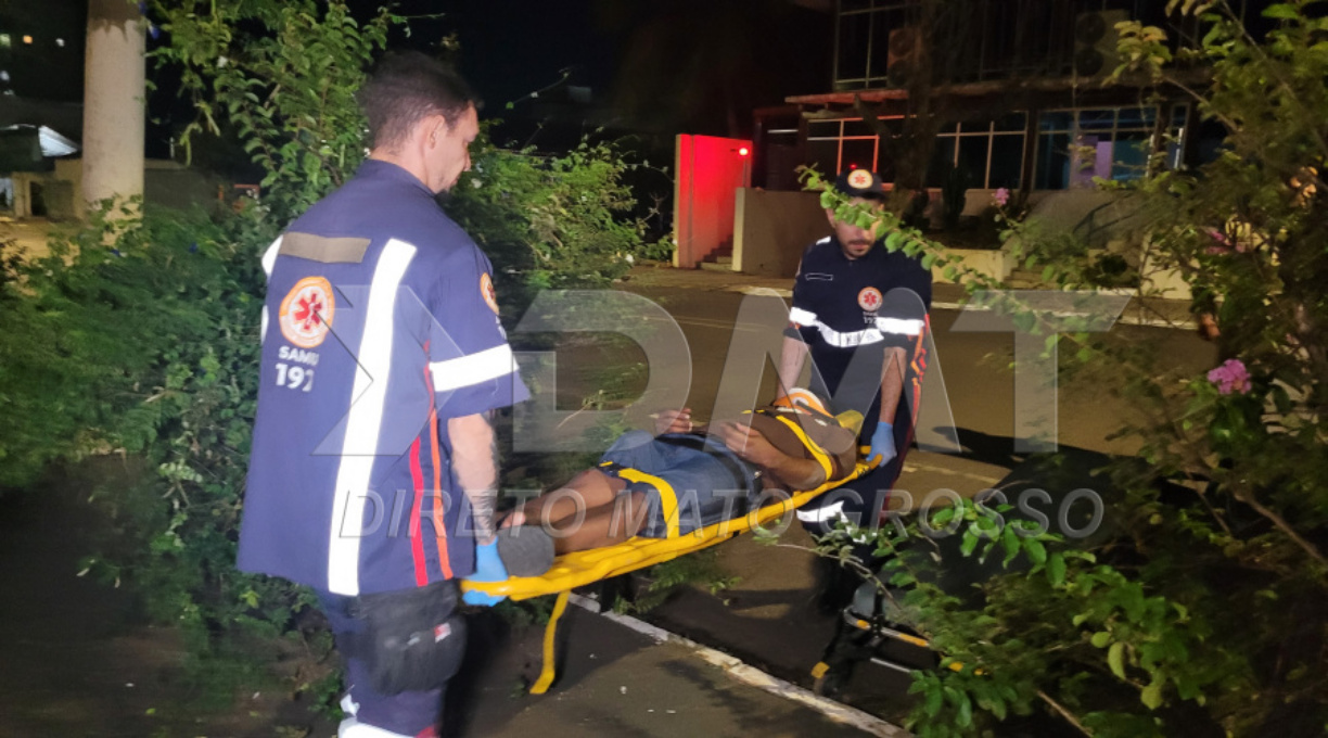 Homem é socorrido pelo Samu após ser encontrado caído e ferido no centro de Rondonópolis 1