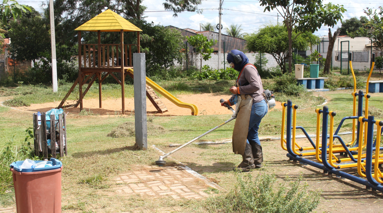Secretaria de Meio Ambiente intensifica limpeza de áreas públicas 1