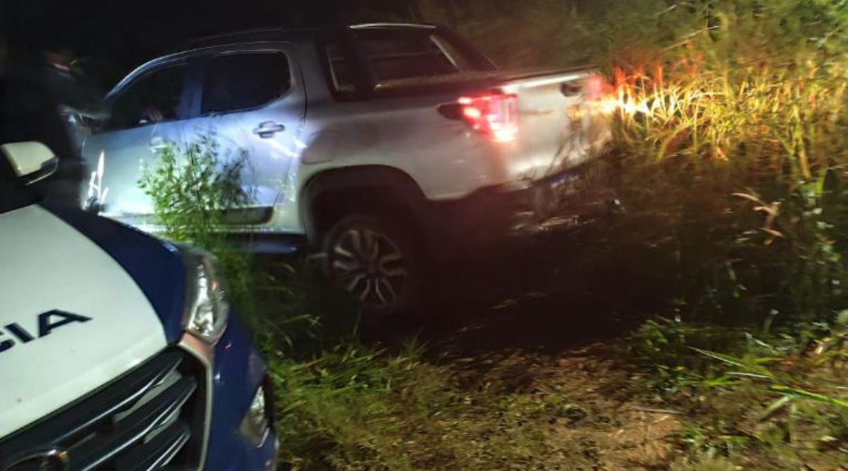 Polícia recupera veiculo roubado de família que foi mantida refém em Rondonópolis 1