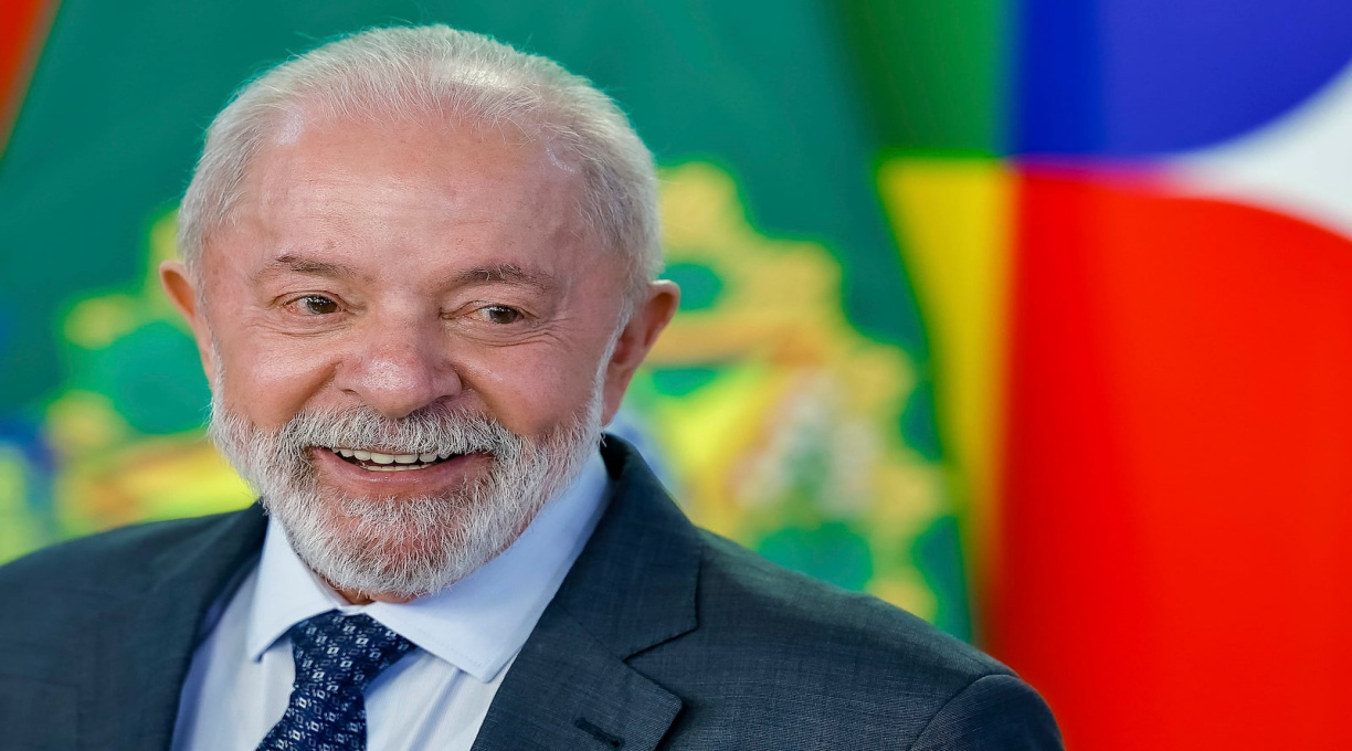Em meio à baixa popularidade, Lula deve marcar mais presença em TV, rádio e redes sociais 3