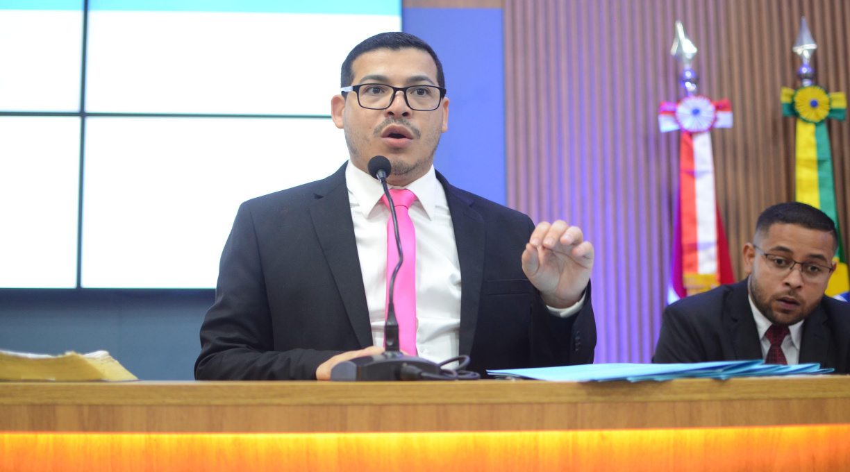 Vereador Vinicius Amoroso critica governo do Estado por abandono:“Rondonópolis tem recebido uma banana” 4