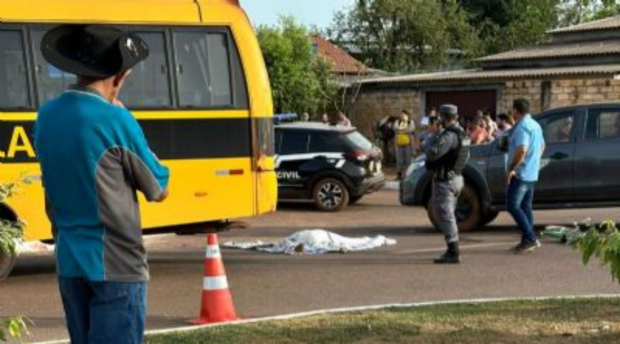 Menino de 6 anos morre atropelado por ônibus escolar a caminho da escola 1