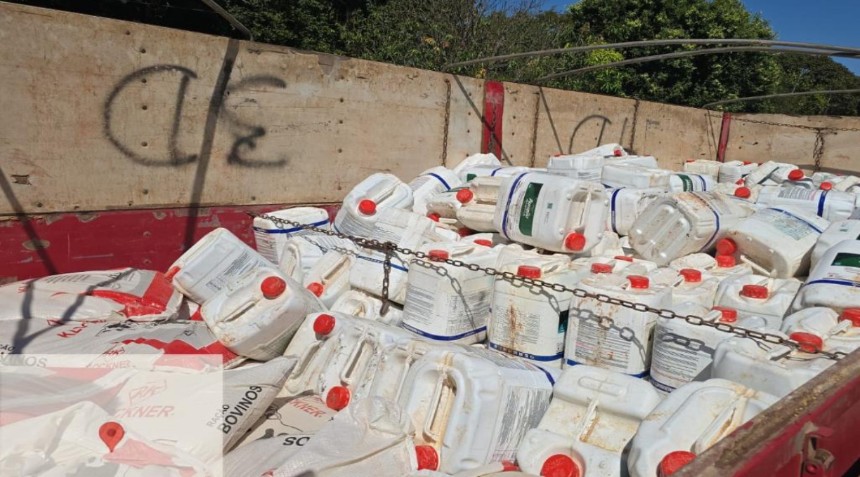 Polícia Civil prende quadrilha que transportava herbicida proibido em Cuiabá 1