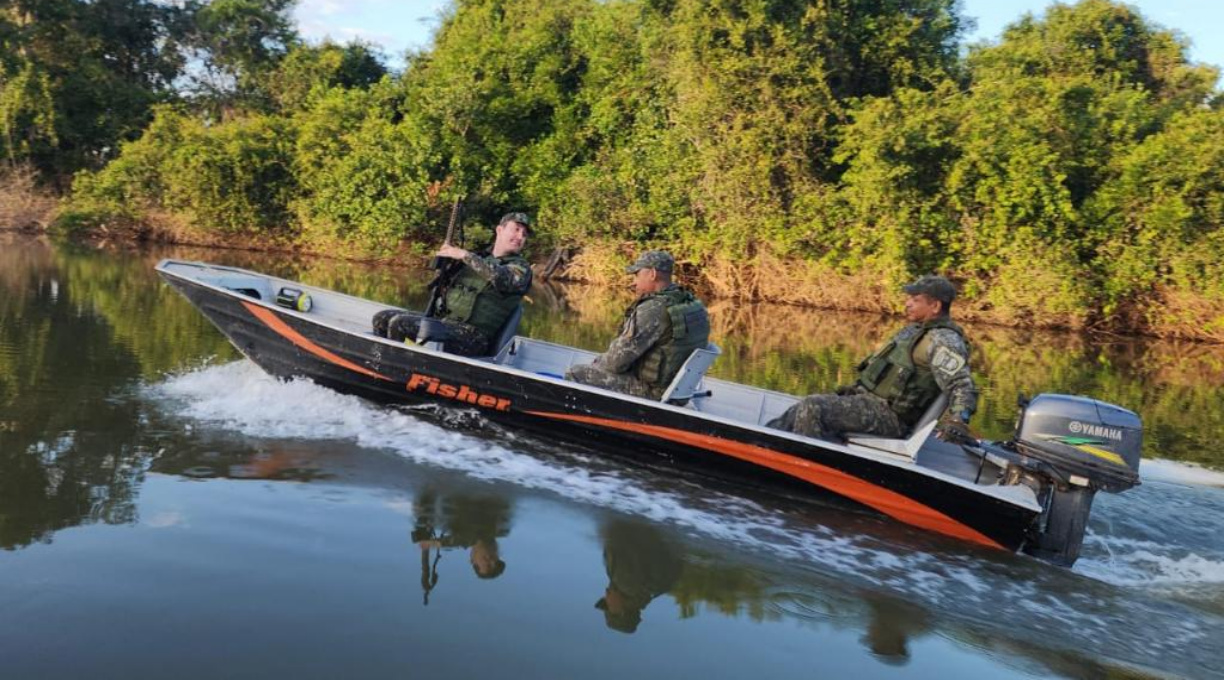 Sema combate pesca predatória no Rio Cristalino com apreensão de 11 embarcações 1
