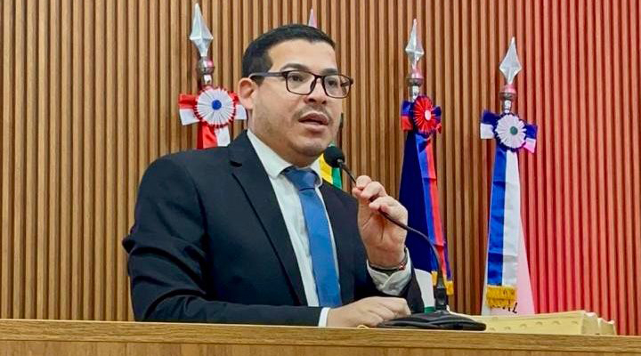 Vereador Vinícius Amoroso tem projeto aprovado e garante a criação do Programa Bolsa construção 1