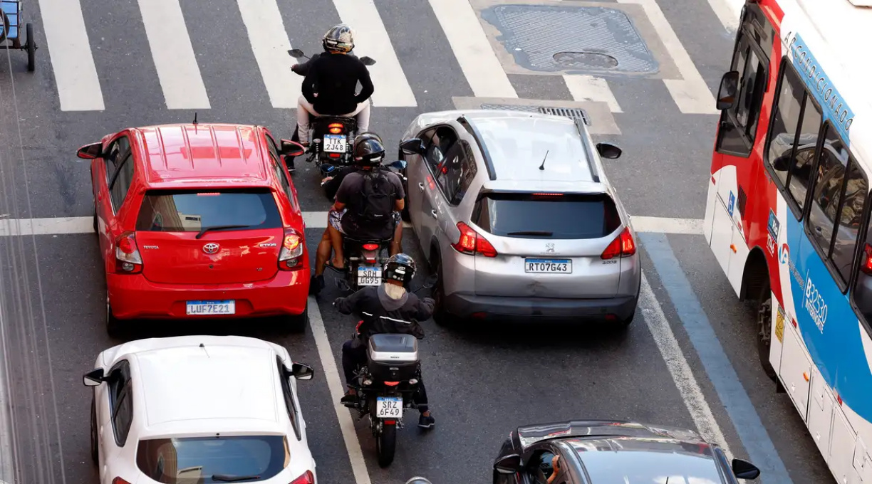 Emergências com motociclistas adiam cirurgias complexas no SUS 1