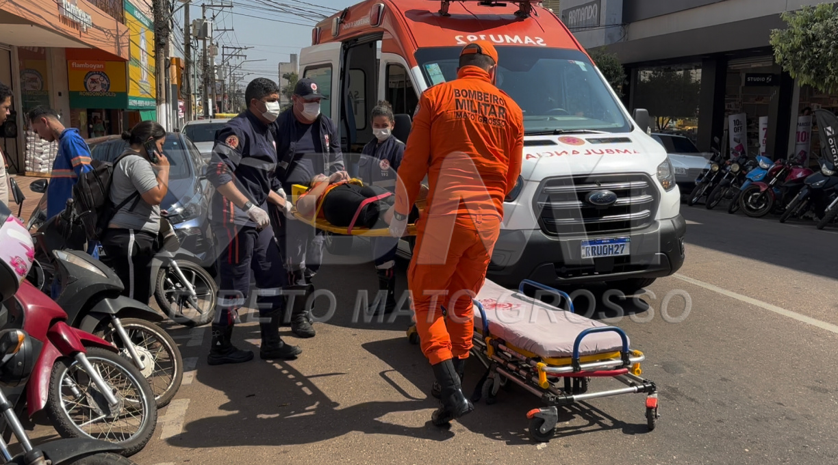 Pedestre é socorrida pelo Samu após ser atropelada por motociclista no centro de Rondonópolis 1