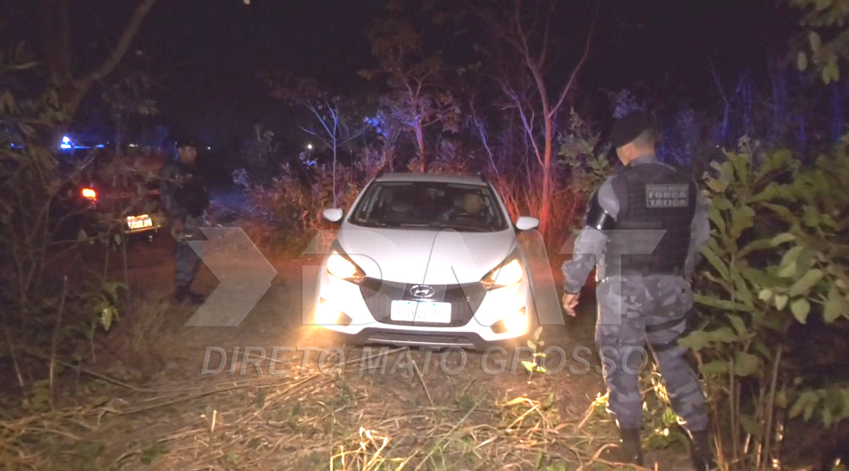 Após trabalho ininterrupto, Força Tática recupera carro roubado de vítima que foi feita refém 1