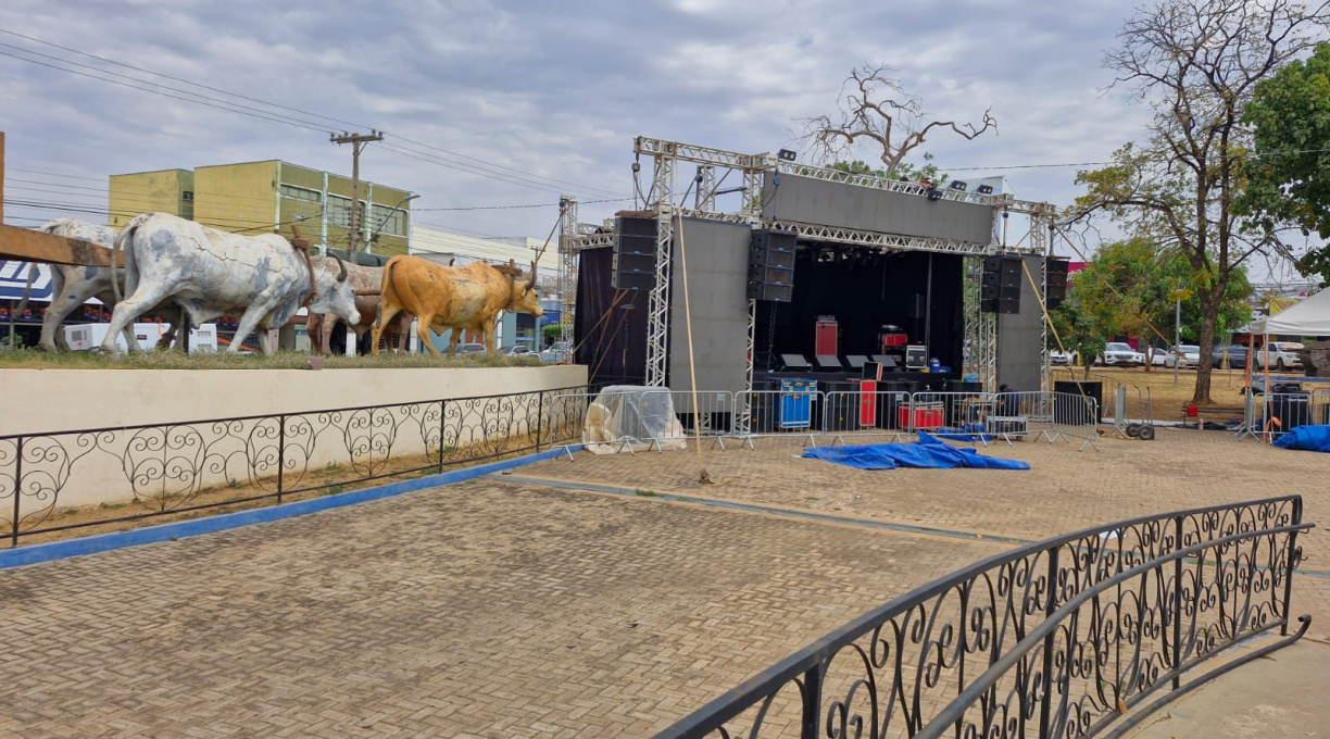 Liquidaqui chega à Praça dos Carreiros com shows gratuitos e sorteio de prêmios 1