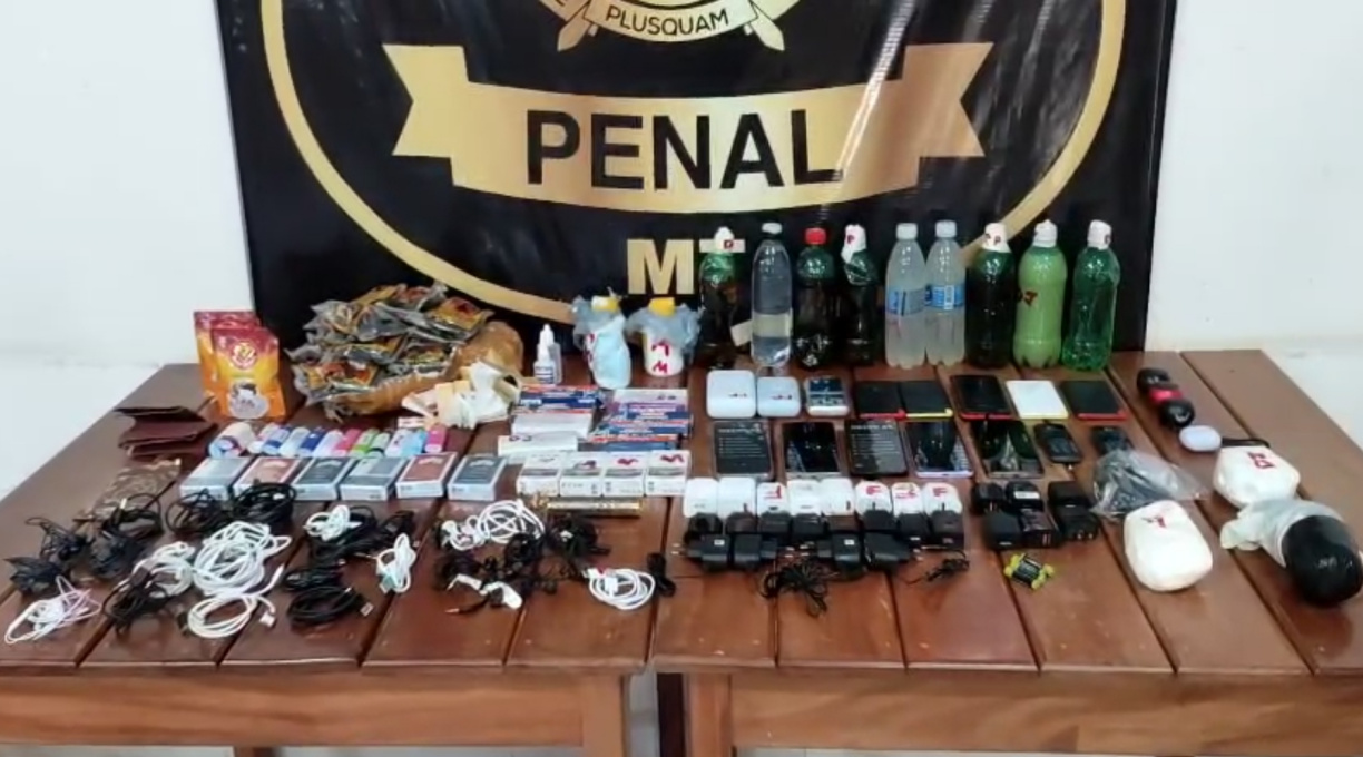 Polícia Penal realiza operação no final de semana na Mata Grande e apreende vasta quantidade de ilícitos e prende três mulheres 1