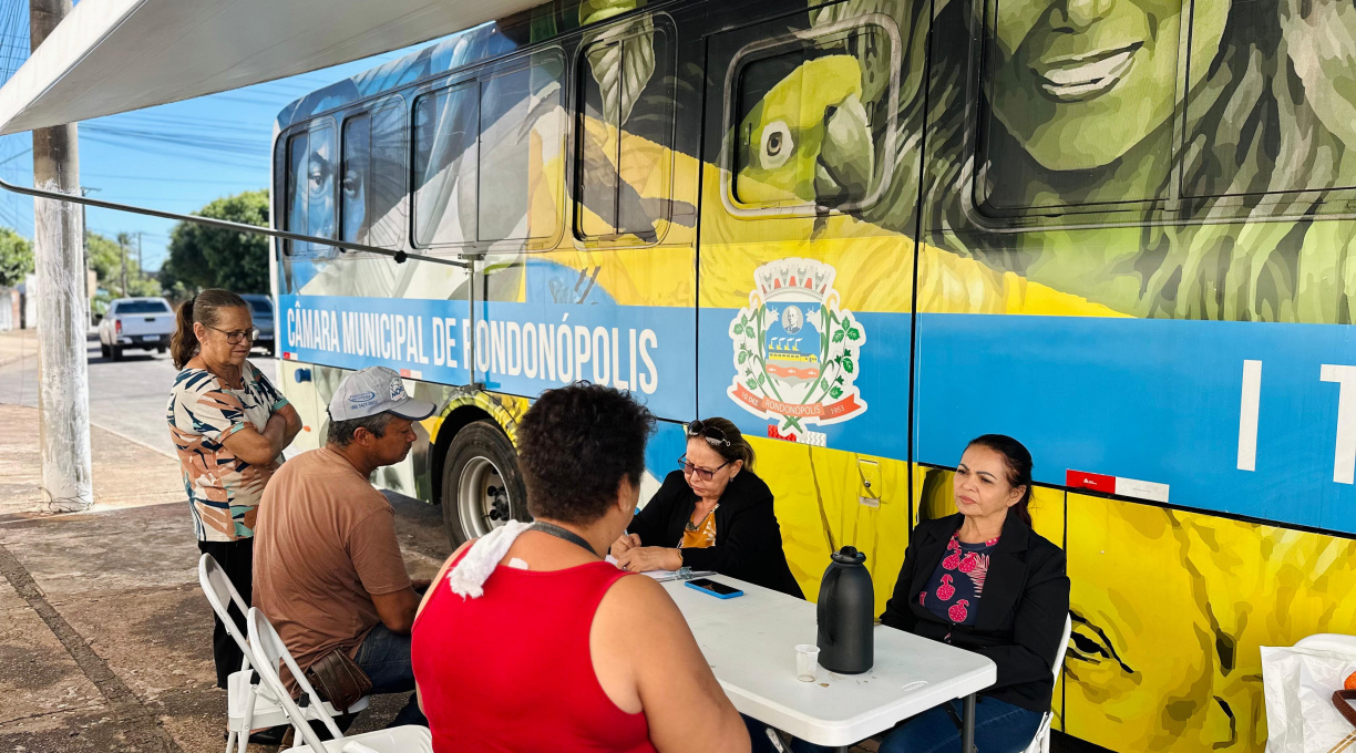 Pesquisa comprova que 71% da população aprova o projeto Câmara Itinerante 1