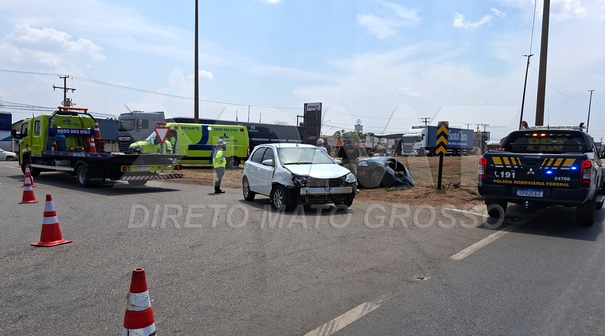 Criança fica ferida após ser vítima de batida entre dois carros na BR-364, em Rondonópolis 1