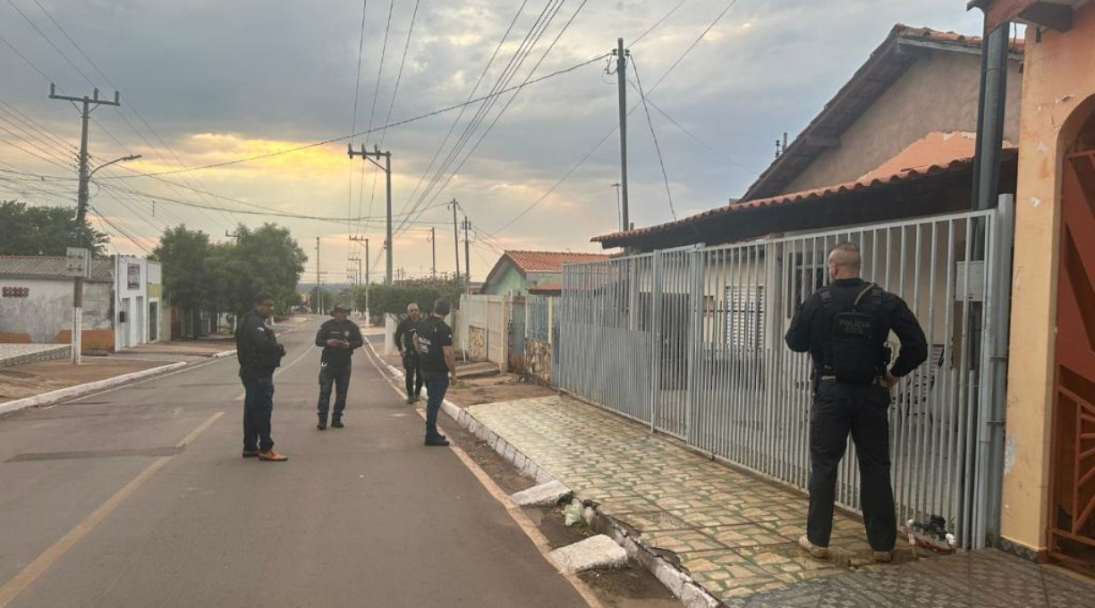Polícia Civil cumpre 28 ordens judiciais contra integrantes de facção criminosa atuante em Jangada 1
