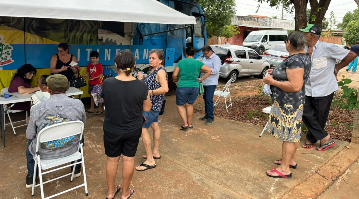 Câmara Itinerante aproxima o Legislativo da comunidade no Jardim Luz da Yara 1