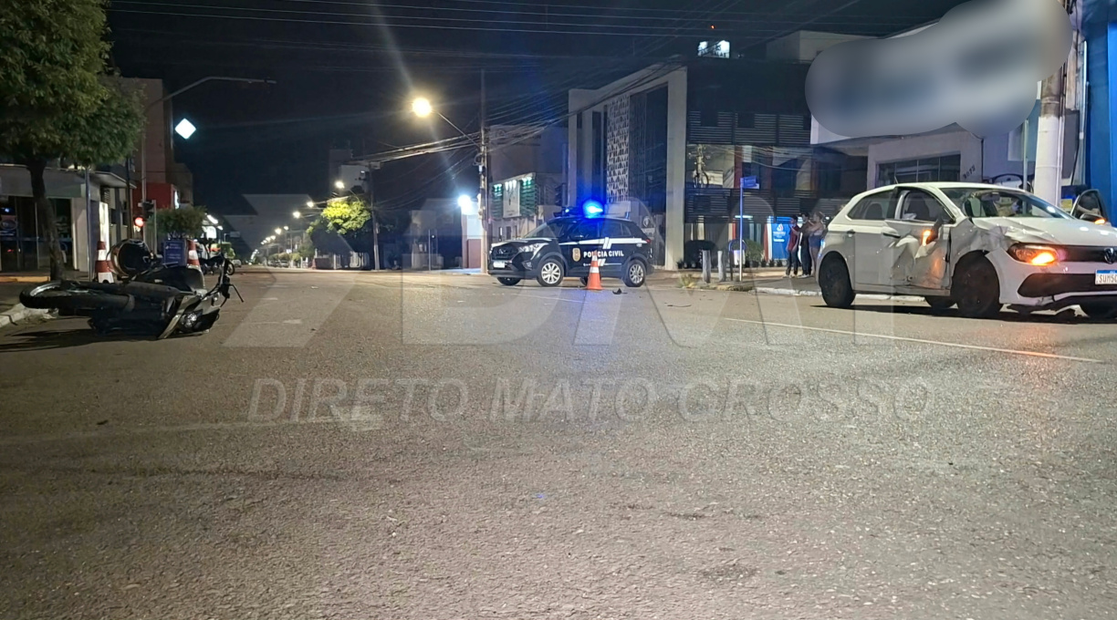 Colisão de alto impacto deixa motociclista gravemente ferida no centro de Rondonópolis 1