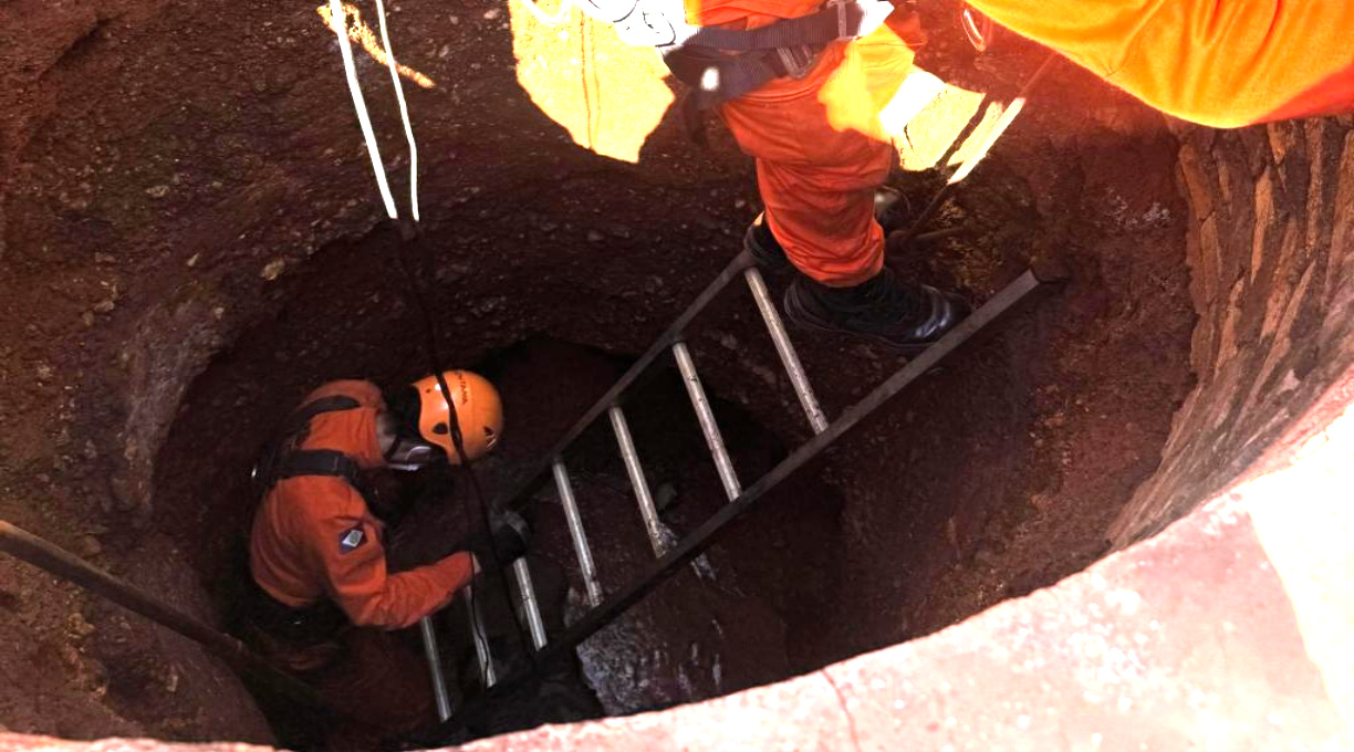 Corpo de Bombeiros resgata corpo encontrado em poço de 12 metros de profundidade 1