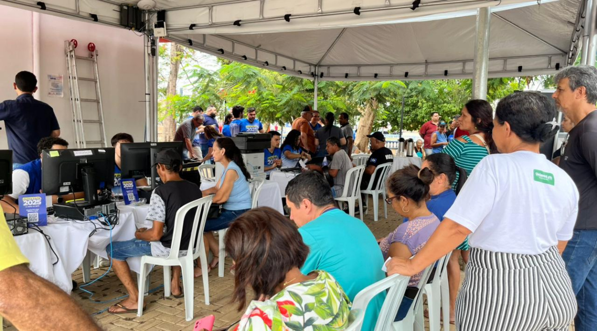 Quita Fácil movimenta praça dos Carreiros com a negociação de débitos municipais 1