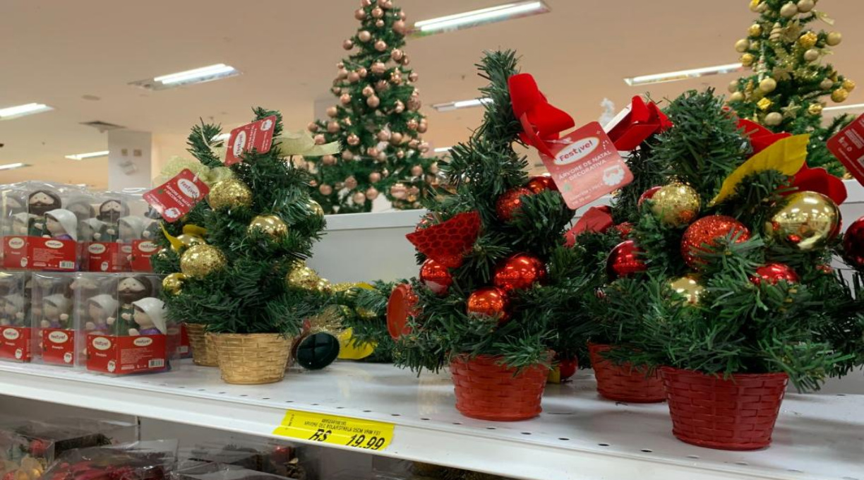 Procon-MT orienta consumidores sobre cuidados com a compra de enfeites de Natal 1