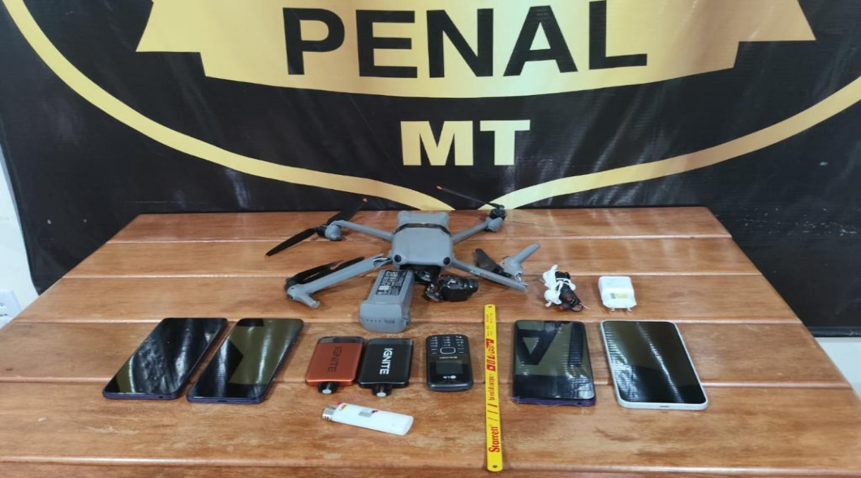 Polícia Penal intercepta drone com carga de telefones e acessórios na penitenciária da Mata Grande 1