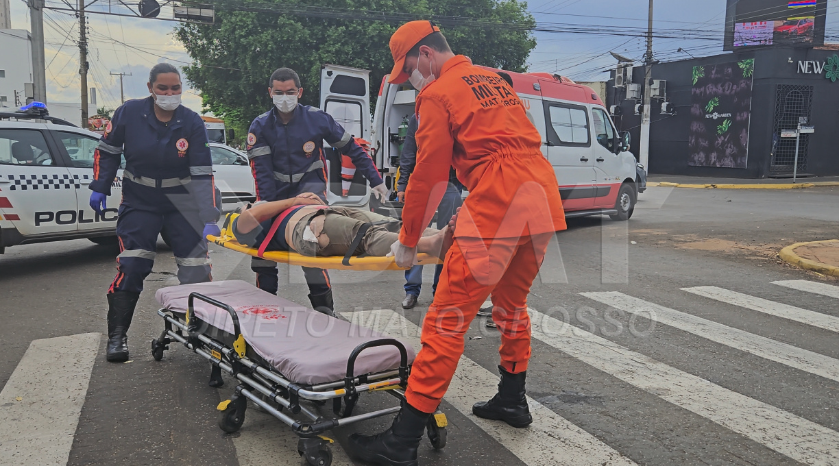 Invasão de preferencial causa colisão entre duas motos e deixa uma pessoa ferida na Vila Aurora 1
