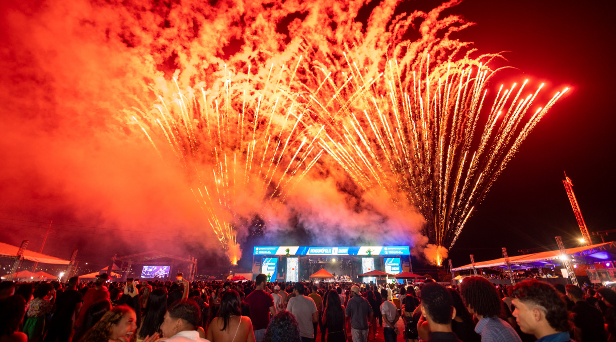 Mutirão e show de aniversário reúnem cerca de 35 mil pessoas 1