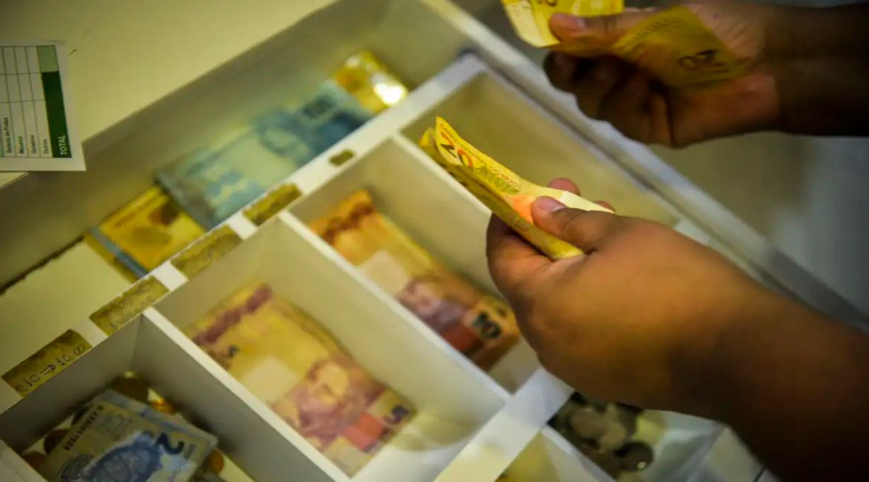 Segunda parcela do décimo terceiro deve ser depositada até dia 19 1