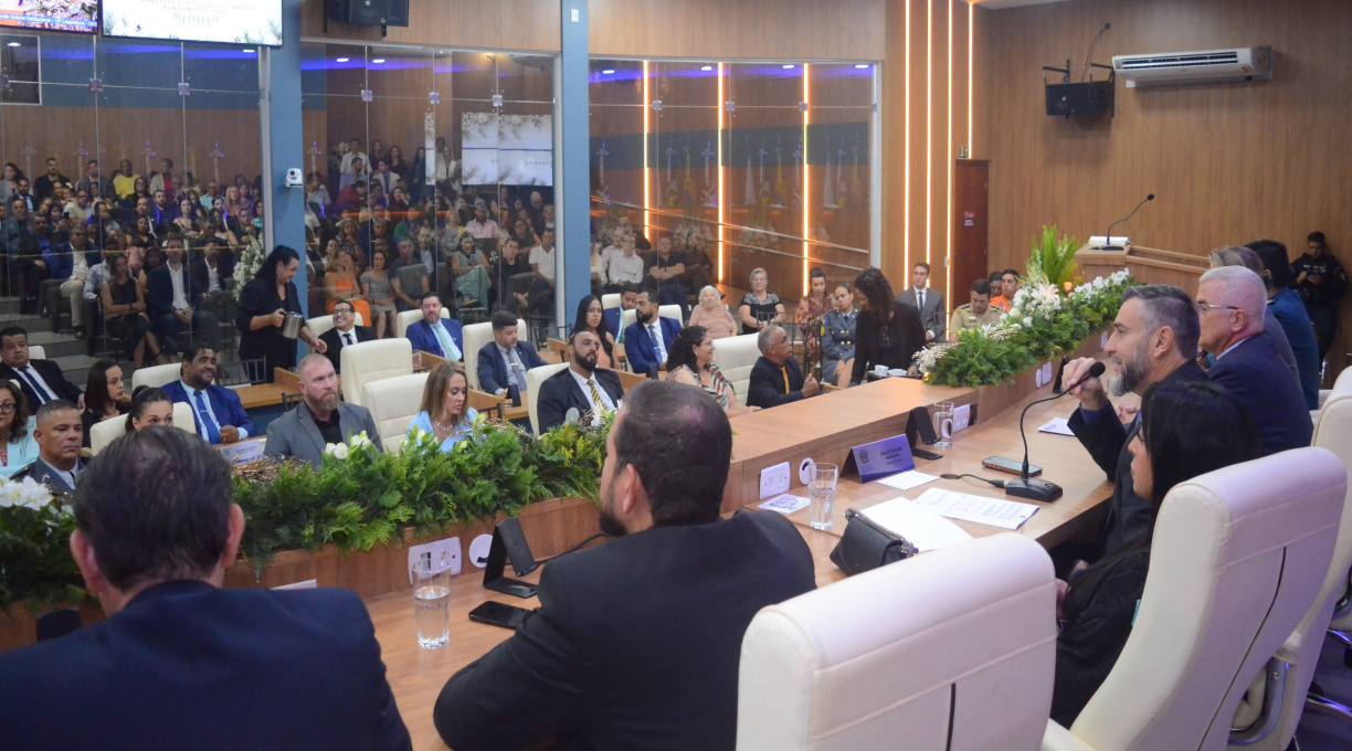 Câmara de Rondonópolis realiza Sessão Solene de Honrarias com mais de 100 homenageados 1