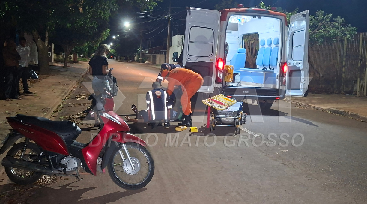 Jovem sofre fratura em uma das mãos após cair de garupa de moto no Jardim Iguassu 1