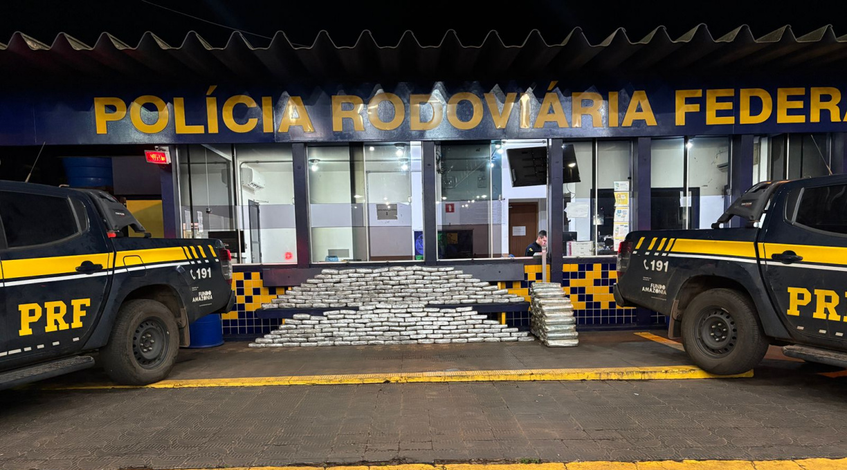 PRF apreende quase 300 kg de skunk no primeiro dia do ano em Rondonópolis 1