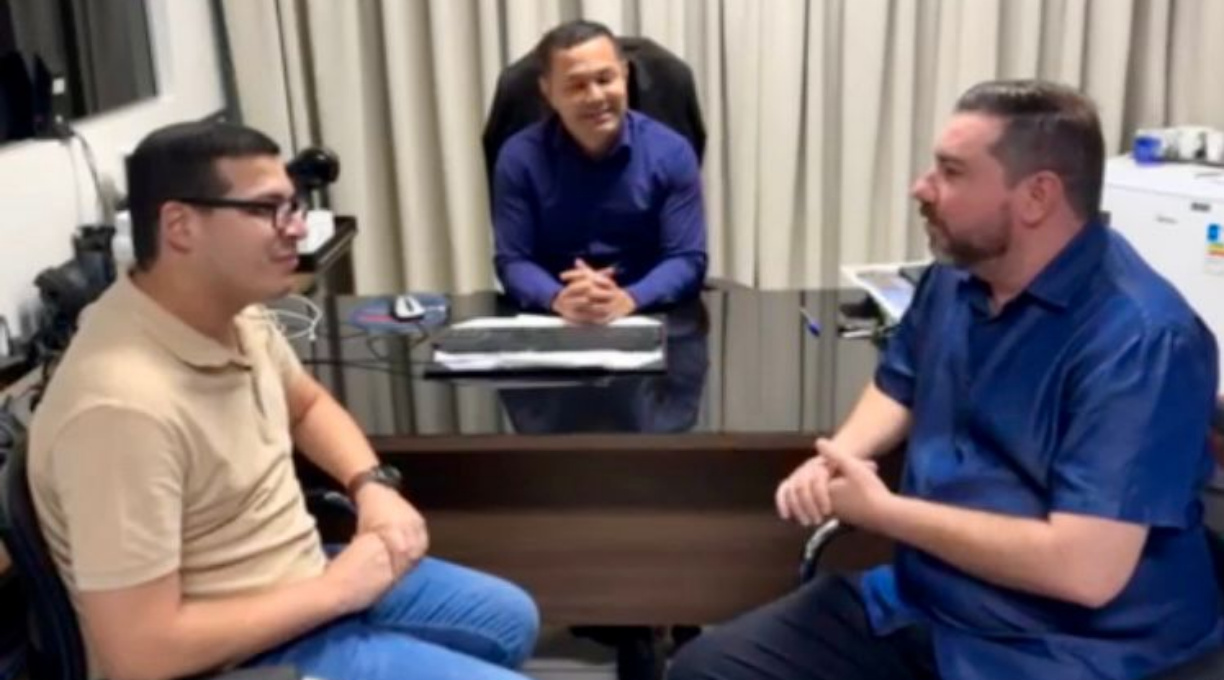 Vereador Vinícius Amoroso cobra avanço no RGA e reforça defesa dos servidores públicos 1