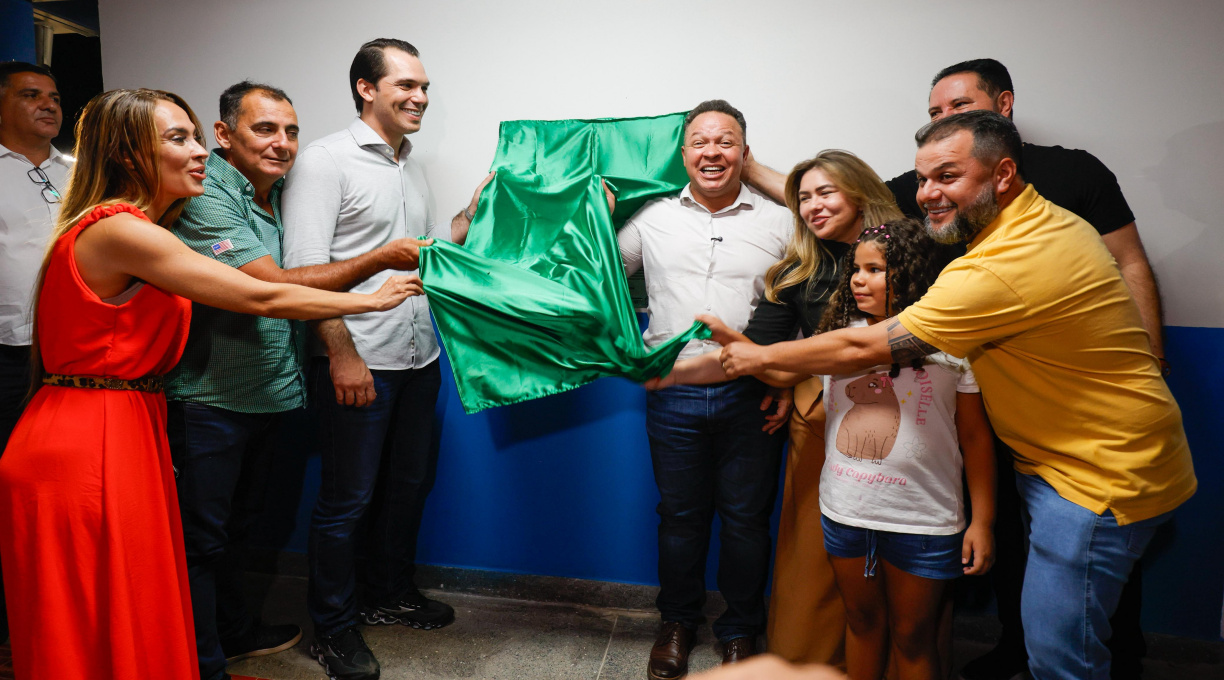 Cláudio Ferreira inaugura escola em tempo integral e destaca valorização da educação 1