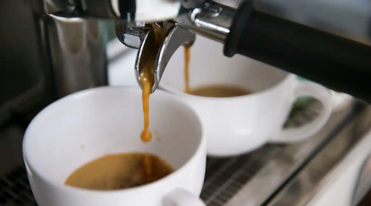 Preços altos derrubam consumo de café no Brasil em 2025 1