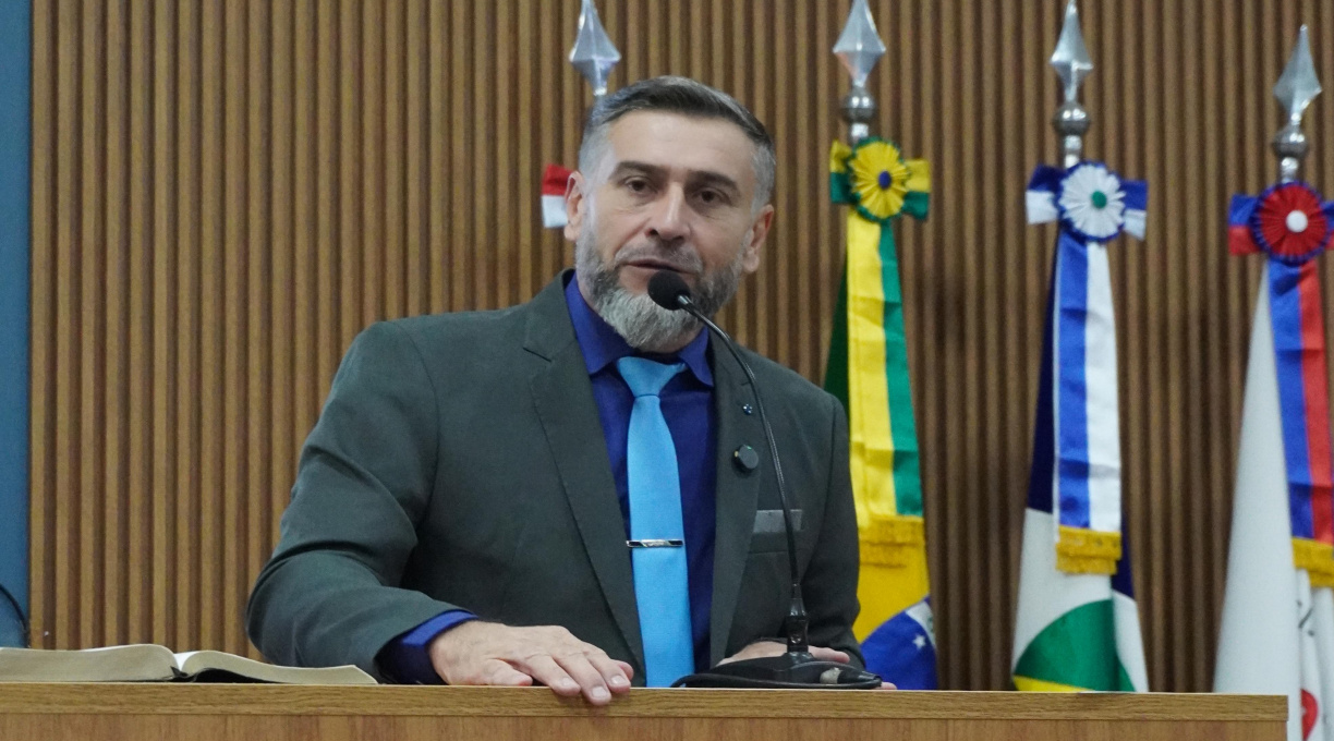 Paulo Schuh destaca luta histórica e avanço para asfalto 100% no Sagrada Família 1