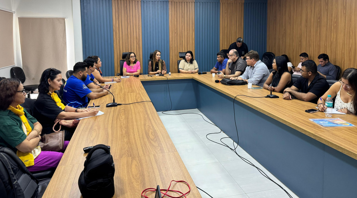 Procuradoria da Mulher e Escola do Legislativo se reúnem com empresários para reforçar campanha “Não É Não” no Carnaval 1