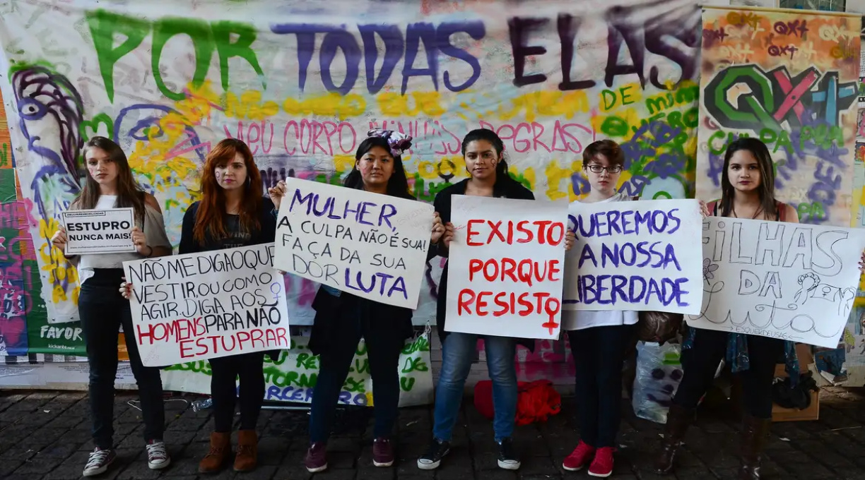 Cresce percentual de mulheres que relatam medo de ser estupradas 1