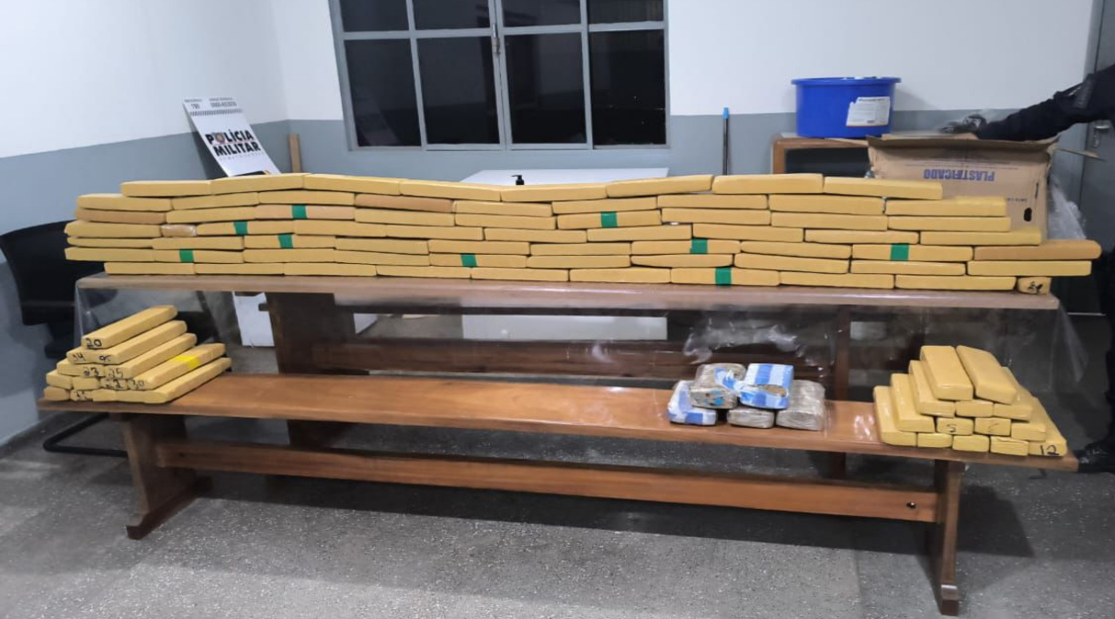 Após acompanhamento tático, policiais militares prendem traficante e apreendem grande quantidade de entorpecentes na região de Guiratinga 1