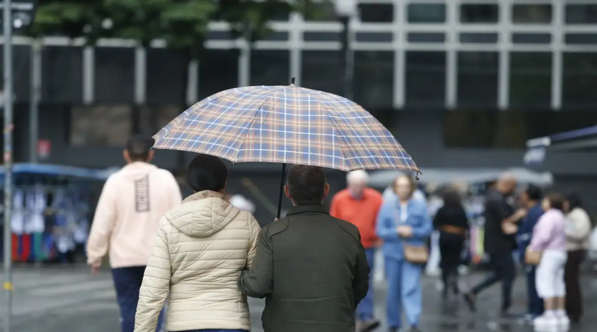 Frente fria provoca chuvas e queda de temperatura no centro-sul 5
