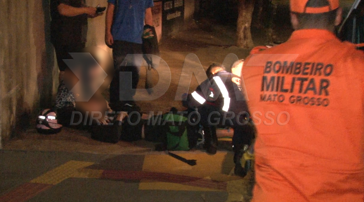 Jovem é encaminhado pelo SAMU ao Hospital Regional após sofrer acidente no bairro La Salle 1 Jovem é encaminhado pelo SAMU ao Hospital Regional após sofrer acidente no bairro La Salle 1