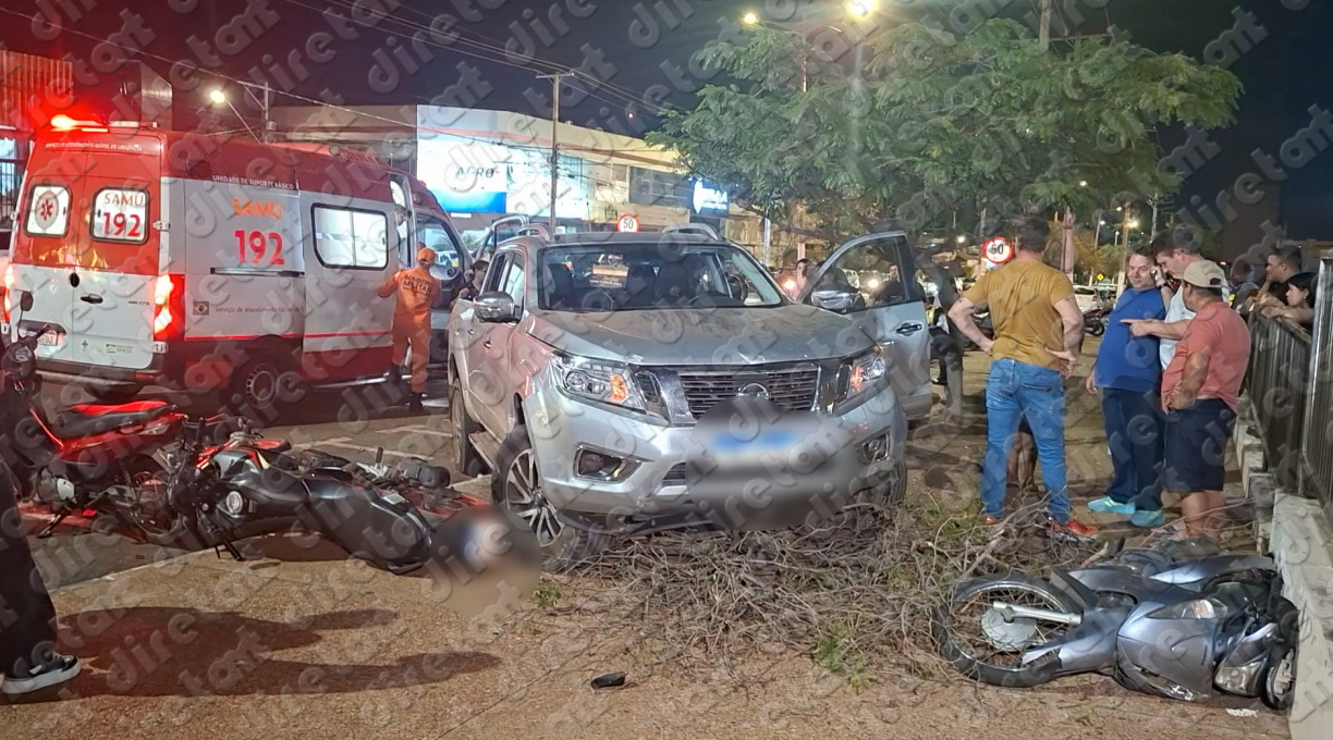 Idoso colide com caminhonete em motocicletas na Avenida Júlio Campos após sofrer mal‑súbito 1 Idoso colide com caminhonete em motocicletas na Avenida Júlio Campos após sofrer mal‑súbito 1