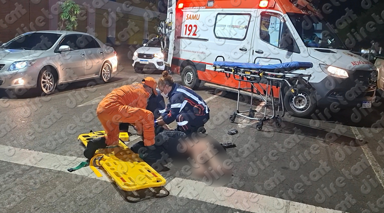 Irresponsabilidade de motociclista resulta em jovem de 18 anos ferida no centro de Rondonópolis 1 Irresponsabilidade de motociclista resulta em jovem de 18 anos ferida no centro de Rondonópolis 1